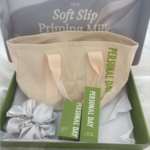 PERSONAL DAY Canvas Tote with serum & priming milk plus hair scrunchie